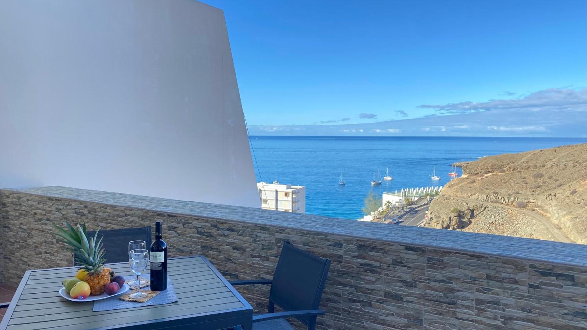 Sea View Apartment In Паталавака Экстерьер фото
