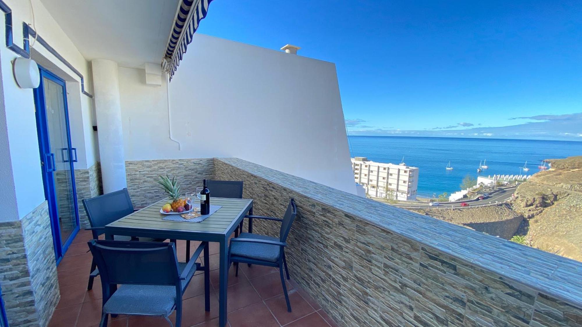 Sea View Apartment In Паталавака Экстерьер фото